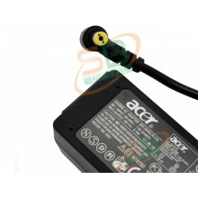 FONTE ACER ONE 19V 2.15A 40W (5.5mm x 1.7mm)